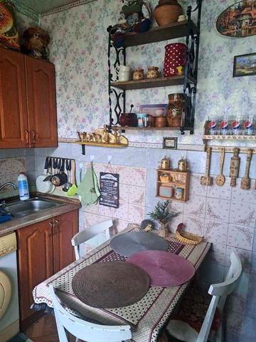 Продам 2кімнатну кв-ру Борщагівка Зодчих 6а 4\5п 50\30\7 окремі