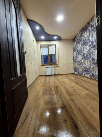 Продам VIP 4-кімнатну квартиру