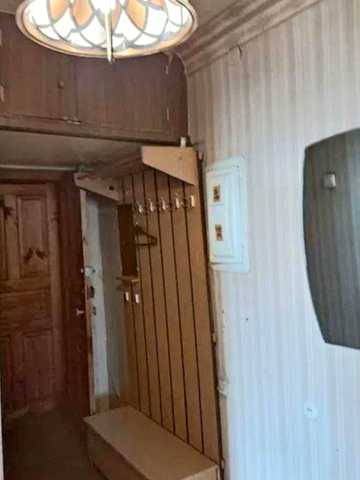 М.Холодная Гора, продам 2ух комн.кварт. ул.Холодногорская 9 Hg11