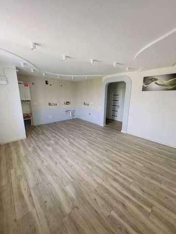 Продам 3 кімн кв, центр, парк, автономне опалення