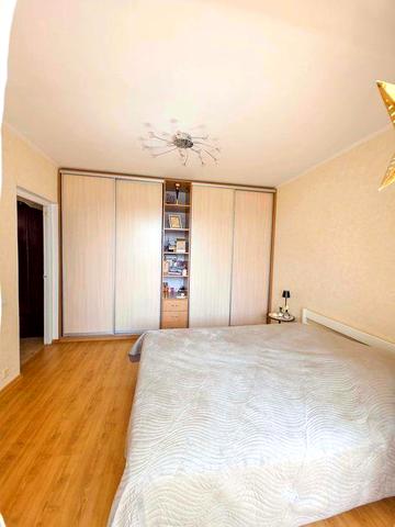 БЕЗ %! Продам квартиру. Драгоманова 40Б