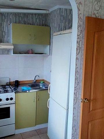 Здам СВОЮ  студію Верховинна 85