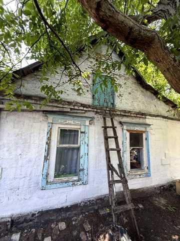 Продається будинок в місті ( район Червоного Каменю)