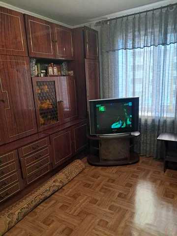Продам 2 ком.кв.в кирпичном доме, 5 мин.от м. «Вокзальная».