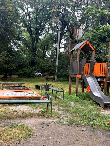 Продам 3 к  - хрущевку на пр. Поля