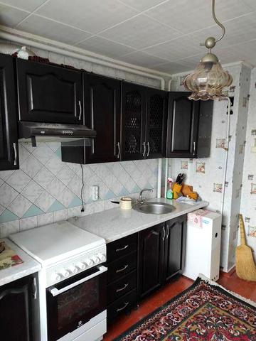 Продам 3 кімнатну квартиру в м. Коростишів (вул. Потєхіна)