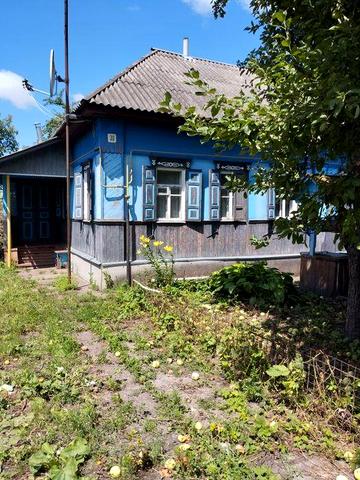 Продам пів будинку 450 м до центрального ринку