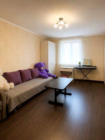 Продам квартиру 59.9 м. кв.