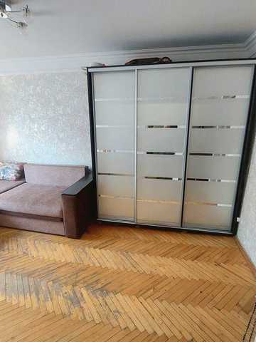 Продаж 2кім квартира вул  Грінченка