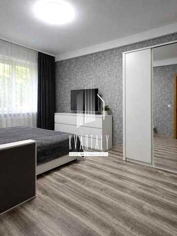 Продаж 3-кімнатної квартири вул. Парково-Сирецька, 12-А метро Берестейська