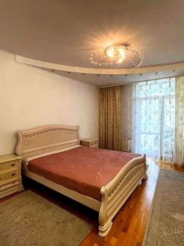 Оренда квартири, метро Лівобережна, вул. Митрополита Шептицького, 10