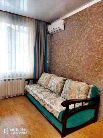 1 комн. кварт. с капремонтом в р-не Ц. Рынка. возможно по Є-відновленню