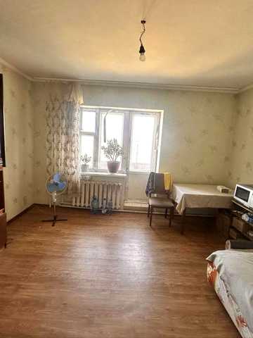 Продам 3-кімнатну квартиру в Борисполі, вул. Бабкіна, 12