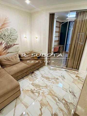 ID 3163 Продается 3.к. ЖК Комфорт Сити в 80м2 в центре Днепре пр. Поля ЖК Комфорт Сити