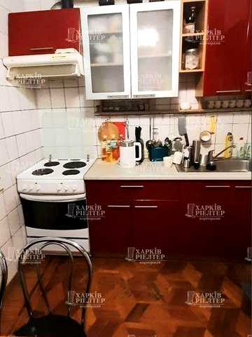 М.Холодная Гора, продам 4х комн.кварт.,пер.Титаренковский