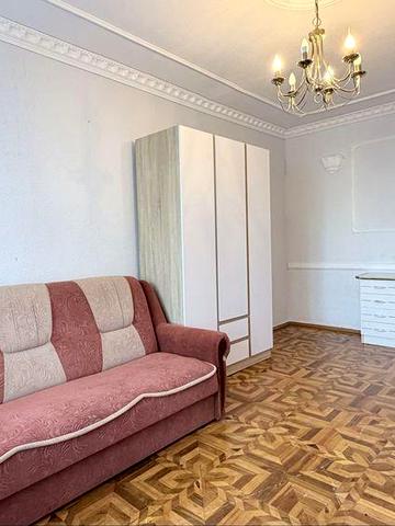Оренда 2к квартири, вулиця Анни Ахматової 8