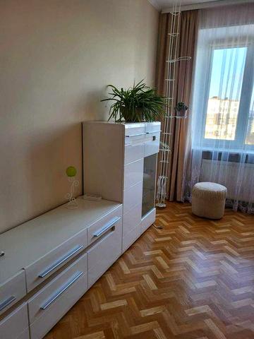 Здається двокімнатна квартира на довготривалий термін