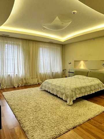 Продаж 3к Квартира Старокозацька (Комсомольська) вулиця