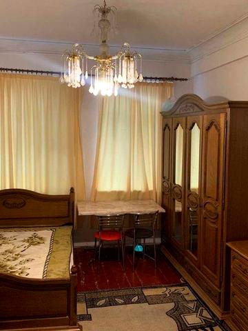 Сдам однукімнату в трехкімнатной  квартири, наберите по номеру на Вайбер ,все вопросы