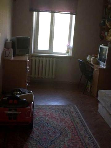 Продам 3-кімнатну квартиру, пров. Токарний, 5 (Шевченківський р-н). Стан житла : комфорт