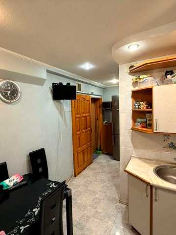 Продаж 2к квартири вул. Дегтярівська, 60