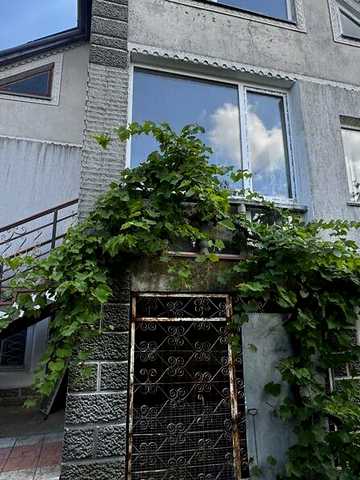 Продаж 3к Дім вулиця Сонячна