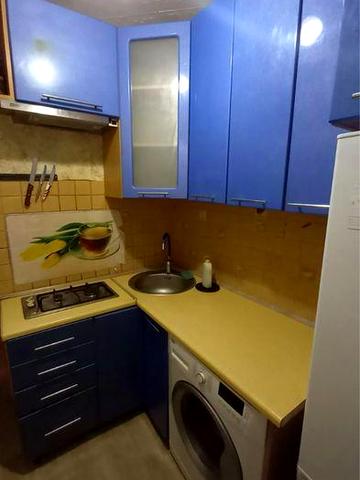 Продам однокомнатную на Бочарова