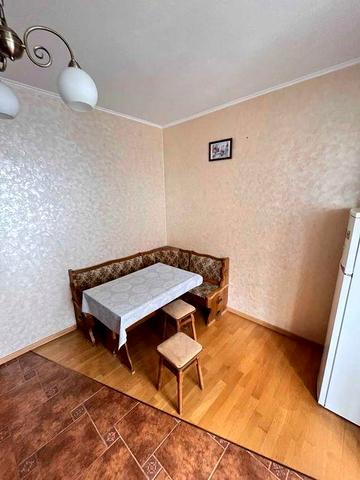 Продаж 1 кімнатної квартири в новобудові по вул Плугова, 10