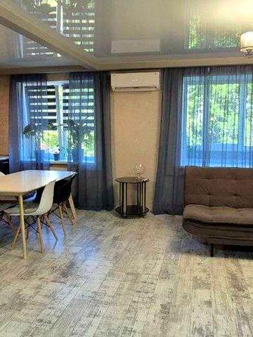 оренда затишної 4кім.кв студії в центрі Черкас