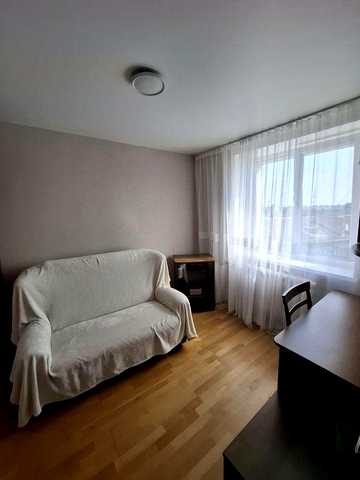 продається 4- кім. квартира 82 M2.