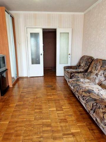 Вул. Братства Тарасівців  5а. Метро Харківська 10хв пішки. Оренда 2к квартири