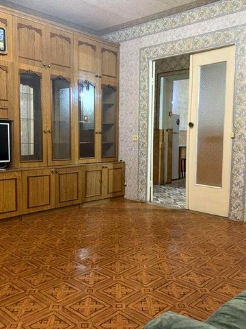 Сдам 2 комнатную квартиру низ Поля , Кирова