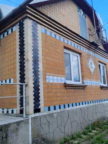 Продам будинок с. Межирич .. 2-3 км біля Острога