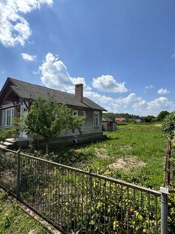 Продається житловий будинок