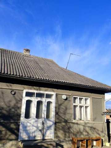 Дім 91 м2 на п'ять кімнат м. Новоселиця під Чернівцями