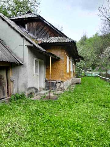 Продається будинок у смт. Міжгірʼя. Лозянський