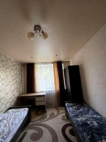 Продам квартиру р-н (Молокозавод)