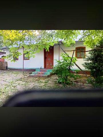 Продається хата.