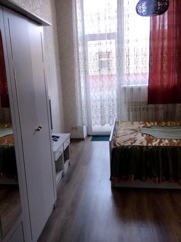 Здам 1 кімнатну квартиру в Центрі на Лесі Українки