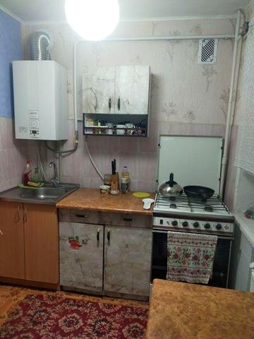 Здам двохкімнатну  квартиру з автономним опаленням на Червоній  горі.