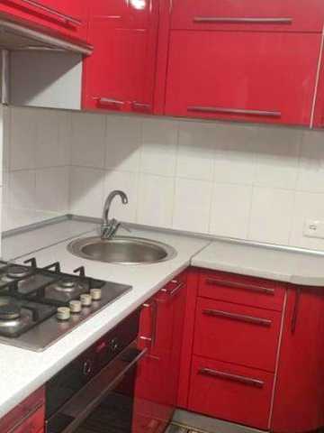 Продаж 2 к кв Лівобережний 3