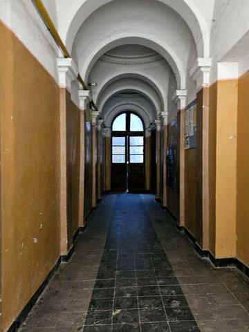 Продаж  2-кім.кв. в центрі міста.