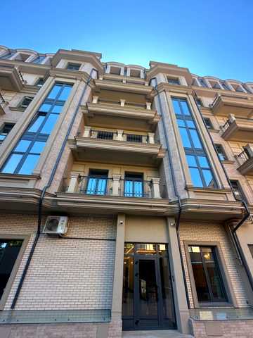 Однокімнатна квартира біля моря в КБ Консул