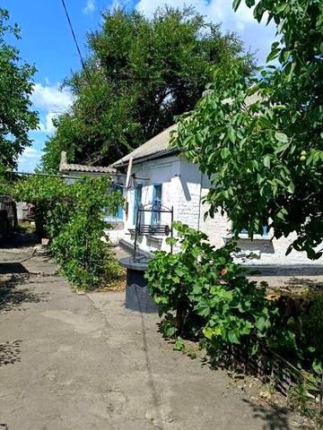 Продається будинок у м. Новоукраїнка