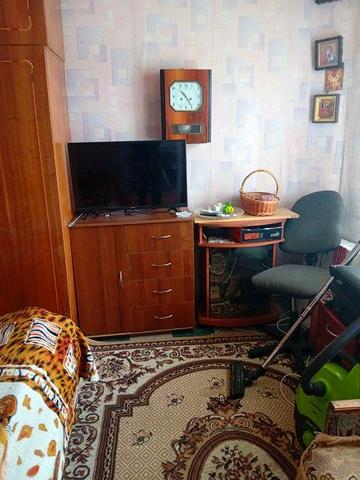 Судам в аренду 3 кімнатну квартиру 4 поверх . Район жд