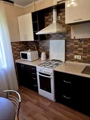 Здам 1.кімнатну квартиру Печерськ вул Гусовського 2