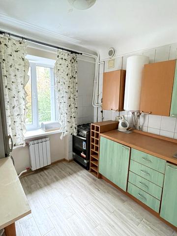 Джона Маккейна вул. (Івана Кудрі), 35-Б