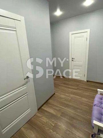 Продам простору 1-к квартиру 43 м² | Євроремонт | 2 поверх | ЖК Новомостицько-Замковецький. ТРЦ Retroville ЖК Новомостицько-Замковецький