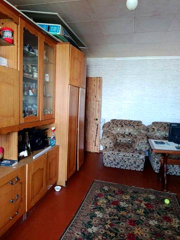 Продається 3х кімн.кв, ул.Мілютенка 23,9/9,55/37.3/6,5, сумісно-окрема,під ремонт,