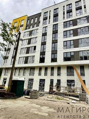 Продається  трикімнатна квартира у Винниках  ЖК Весняний